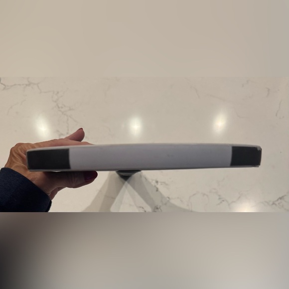 2 Engage Pursuit Pro1 6.0 Elongated Pickleball Paddle. Great condition. - Picture 12 of 17